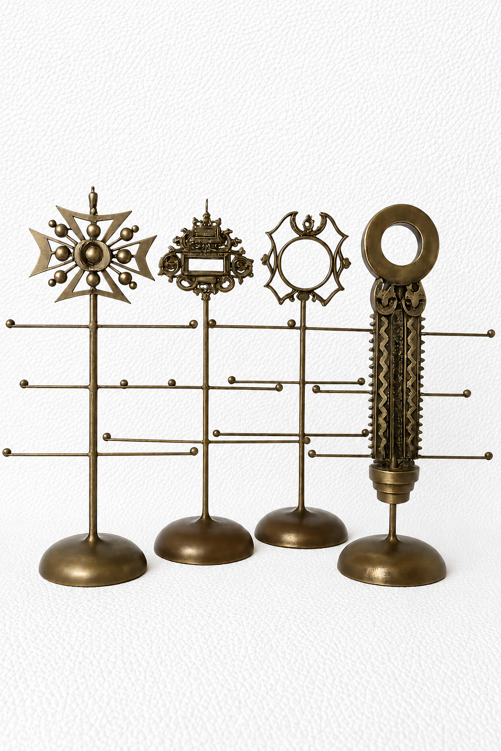 Jewelry Stands That Keep Favorites Within Reach